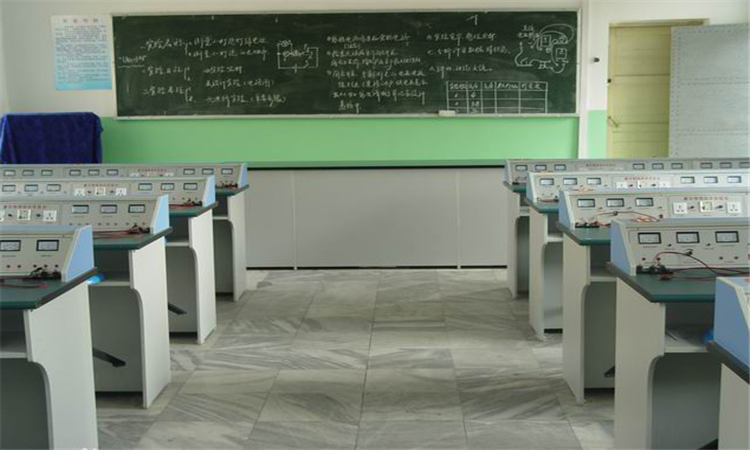 仙桃市精英学校