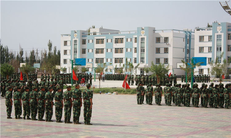 吐鲁番地区实验中学